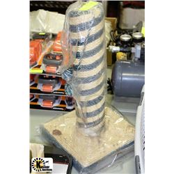 NEW CAT SCRATCHING POST