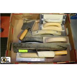TRAY OF DRYWALL TOOLS