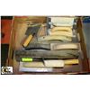 Image 1 : TRAY OF DRYWALL TOOLS