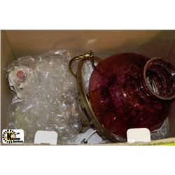 BOX WITH MISC GLOVES INCL GANDER NATURAL RUBBER,