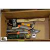 Image 1 : BOX WITH HATCHET, TREE TRIMMER, HAMMER, FLASHLIGHT