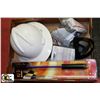 Image 1 : FLAT WITH HARDHAT,3M/SCOTT RESPIRATORS,FILTERS