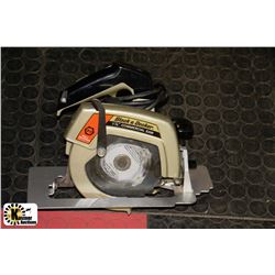 BLACK & DECKER 7 1/4 INCH COMMERCIAL