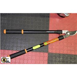 FISKARS PRUNER