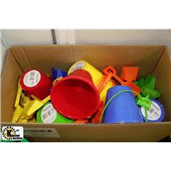 CASE OF 48 NEW SAND PAILS & SHOVELS