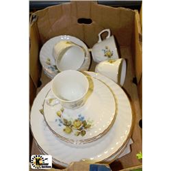 LOT OF 19PCS RIDGWAY IRONSTONE "FAVOURITE ROSE"