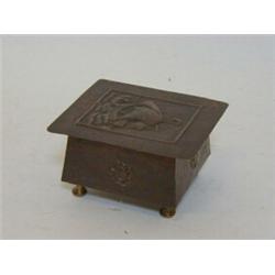 AN ARTS AND CRAFTS COPPER CASKET, hammered finish, galleon scene to lid, 8cm x 8cm  30-40...