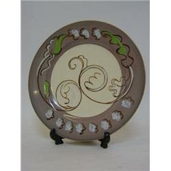 AN ALLAN WALTON CLARICE CLIFF BIZARRE DINNER PLATE, diameter 25cm...