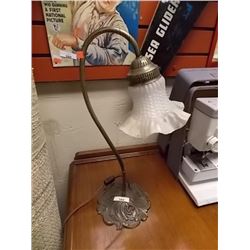 VINTAGE VANITY LAMP - TULIP