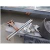 Image 1 : SWAY BARS & HITCH