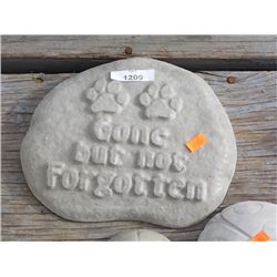 CONCRETE - PET MEMORIAL - GONE BUT NO T FORGOTTEN