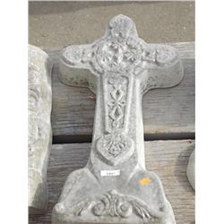 CONCRETE - LARGE CROSS