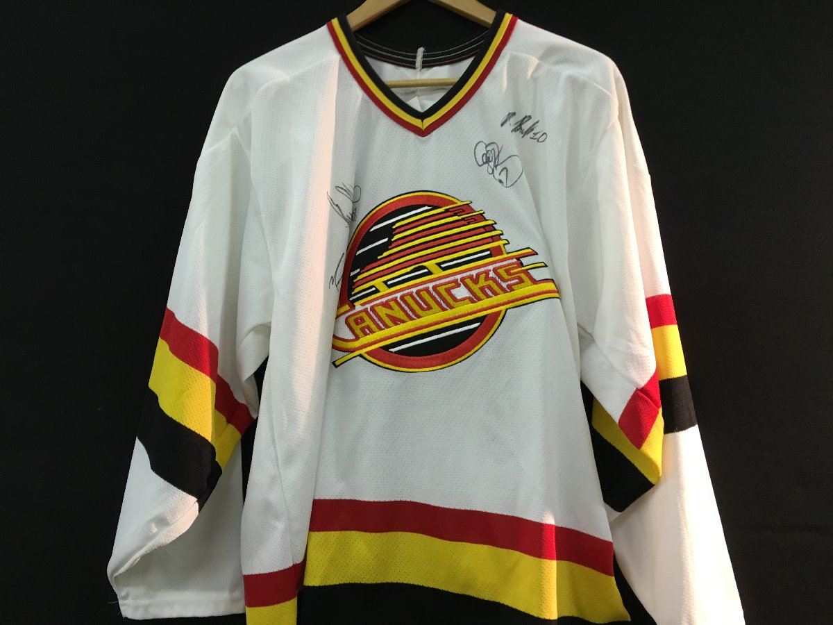 VANCOUVER CANUCKS JERSEY, MULTIPLE SIGNATURES Able Auctions VANCOUVER CANUCKS JERSEY, MULTIPLE SIGNATURES Able Auctions