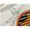 Image 2 : VANCOUVER CANUCKS JERSEY, MULTIPLE SIGNATURES