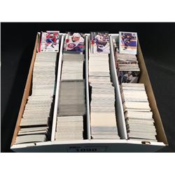 LARGE LOT OF ASSORTED HOCKEY CARDS INCLUDING: