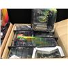 Image 2 : LOT OF 20 STAR WARS FANTASY FIGURES