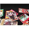 Image 3 : LARGE LOT OF ASSORTED ERA CARDS