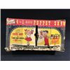 Image 2 : WALT DISNEY'S 4 IN 1 HAND PUPPET SHOW BY GUND, ORIGINAL IN BOX, CIRCA 1950.
