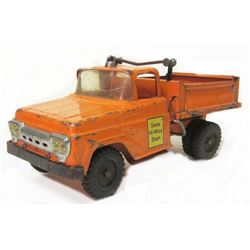 VINTAGE C. 1950'S TONKA HI WAY DEPT HYDRAULIC DUMP TRUCK