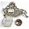 Image 2 : ORNATE METAL AND GLASS INK WELL