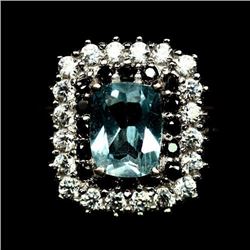 STERLING SILVER SKY BLUE TOPAZ LADIES RING - SIZE 7.75