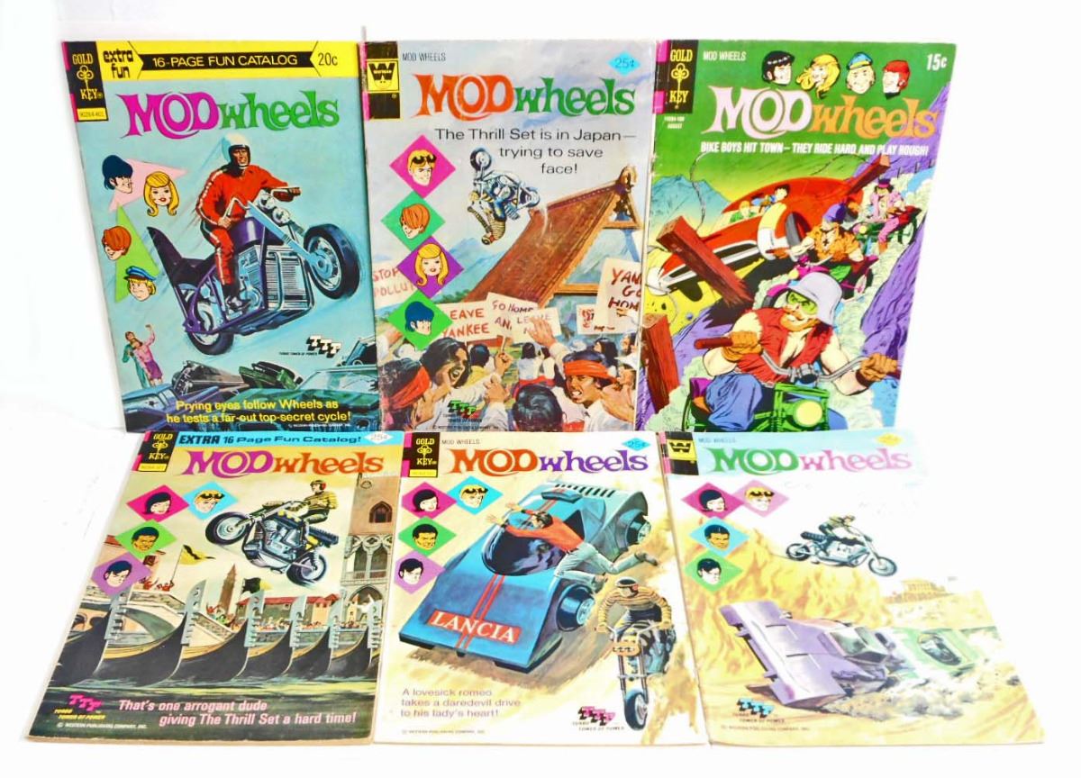 LOT OF 6 VINTAGE MOD WHEELS COMIC BOOKS - 20 & 25 CENTER COVERS