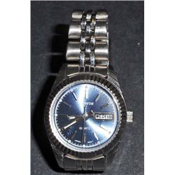 LADIES GENEVA QUARTZ WRIST WATCH W/ BAND