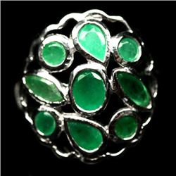 WHITE GOLD OVER STERLING SILVER GREEN EMERALD RING - SIZE 6.5