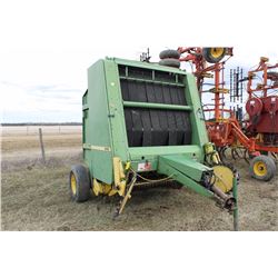 JOHN DEERE 530 BALER