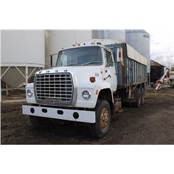 1976 FORD 880 TANDEM GRAIN TRUCK