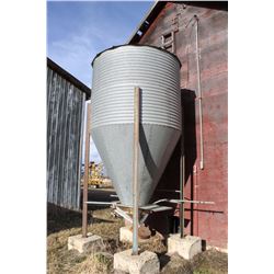 #24C - CHIEF WESTLAND FEED HOPPER