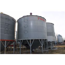BIN 5A - TWISTER 4 RING GRAIN BIN