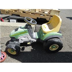 Child sized John Deere tractor - used