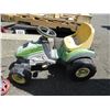 Image 1 : Child sized John Deere tractor - used