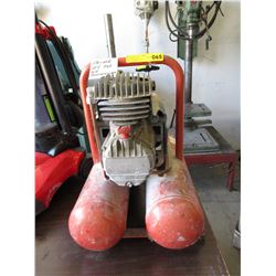 Prime 125 PSI air compressor - used