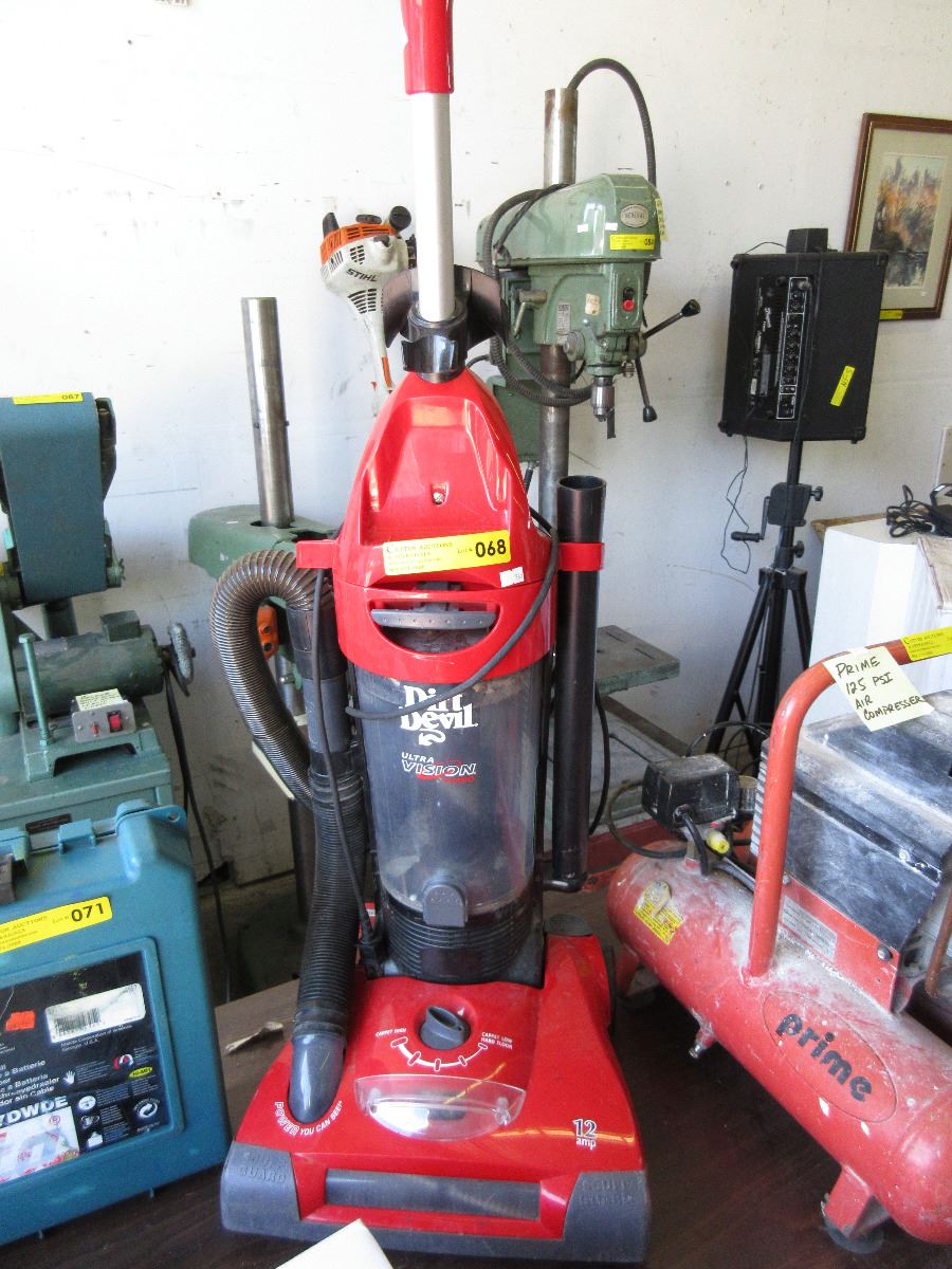 Dirt Devil upright vacuum - used dirt devil vacuum car