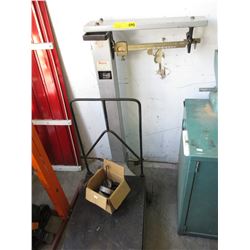 "Gold Brand" platform scale - used