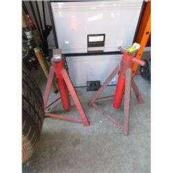Pair of axle stands - used