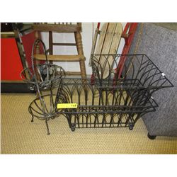 4 Metal plant pot holders