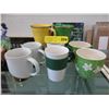 Image 1 : 8 Collectible Starbucks mugs