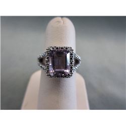 Amethyst & Diamond-set Ring