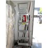 Image 1 : 5' Aluminum step ladder - used