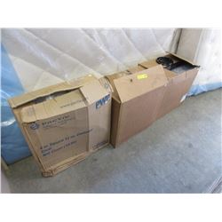 3 Cases of plastic take-out containers & lids