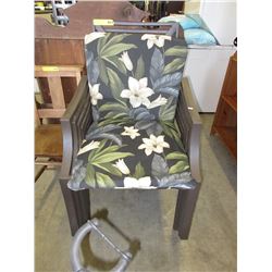 6 Stacking metal patio chairs - used