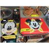 Image 1 : 2 Mickey Mouse latching tin boxes