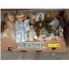 Image 1 : 10 Collector dolls - used