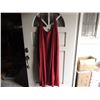 Image 1 : SUPERGIRL TV SCREEN USED FELT CAPE MELISSA BENOIST