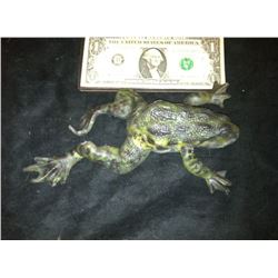 MAGNOLIA SCREEN USED HERO PAINTED UNARMATURED FROG