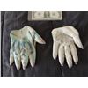 Image 1 : HELLBOY THE GOLDEN ARMY SCREEN USED HERO ABE SAPIEN HANDS #2