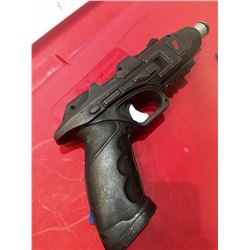 GI JOE RISE OF COBRA SCREEN USED SIENNA MILLER STUNT GUN